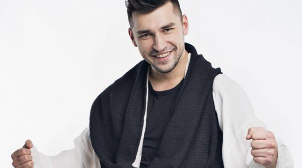 doru todorut de la deepcentral va canta la forza zu cel mai mare concert din romania si pentru rudele sale