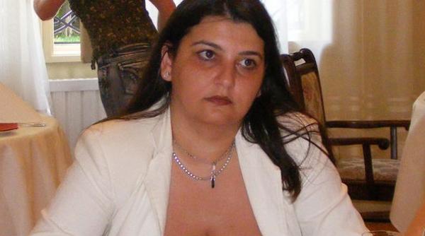 presedinta partidului verde bihor retinuta de dna pentru vanzare de locuri in comisiile de votare