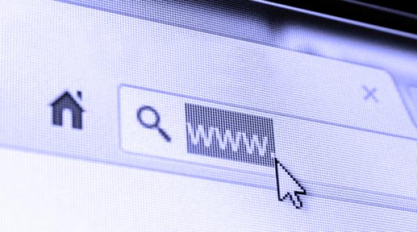 ghici ce fac romanii pe internet