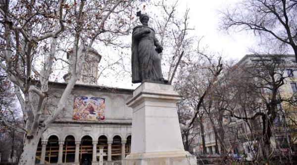 procesiune solemna cu moastele brancovenilor