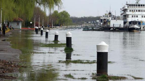 dunarea se apropie de cota de inundatie in giurgiu