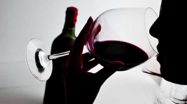 in lume alcoolul a ucis 3 3 milioane persoane