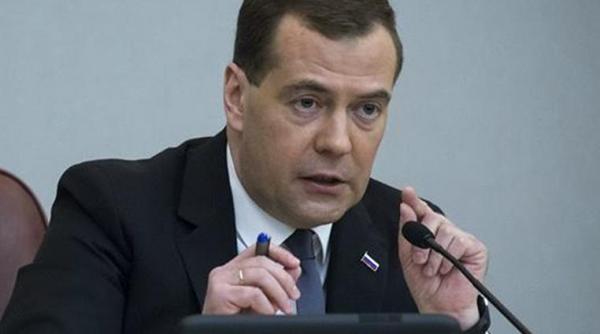 premierul rus dmitri medvedev ne indreptam incet dar sigur spre al doilea razboi rece