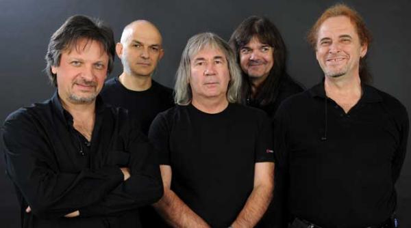 asta lume si muza mea cu celelalte cuvinte