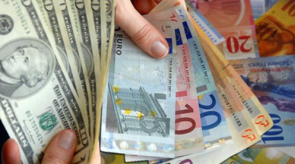 leul a fost cotat la cel mai bun curs din august 2013