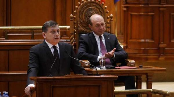 cheita lui crin este la basescu