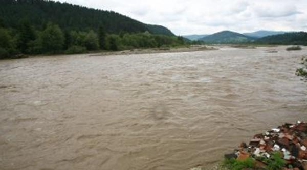 cod portocaliu de inundatii pe dunare incepand din aceasta dimineata pani pe 3 iunie avertizarea vizeaza 9 judete