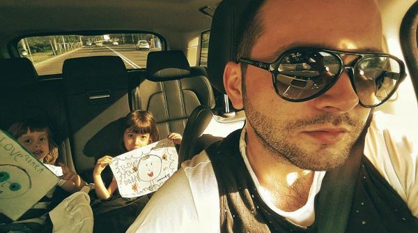 mihai morar declara la dincolo de aparente fetitele mele nu se uita la televizor se joaca cu lego au umplu toata casa