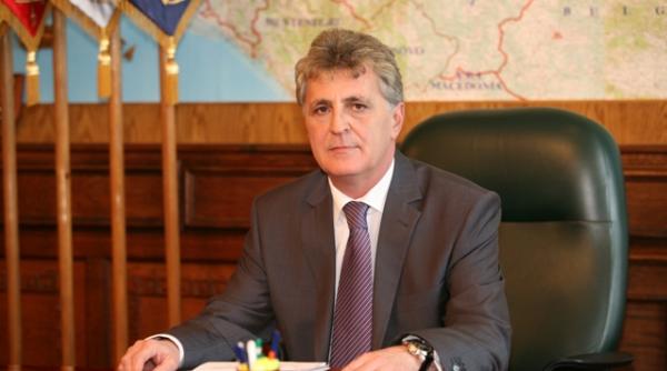 ministrul apararii inzestrarea fortelor armate cu ajutorul industriei de aparare romanesti