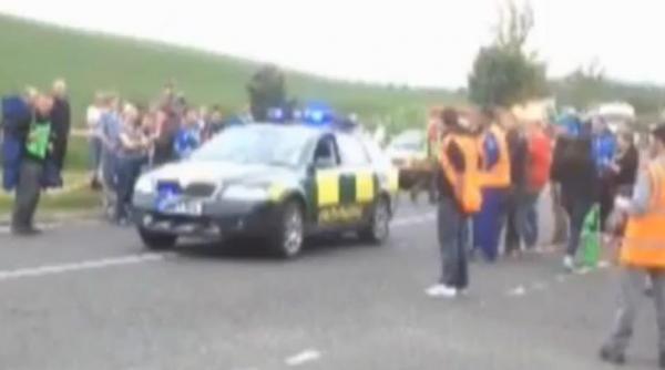 tragedie la un raliu in scotia trei oameni au murit dupa ce o masina a iesit in decor si a lovit un grup de spectatori video