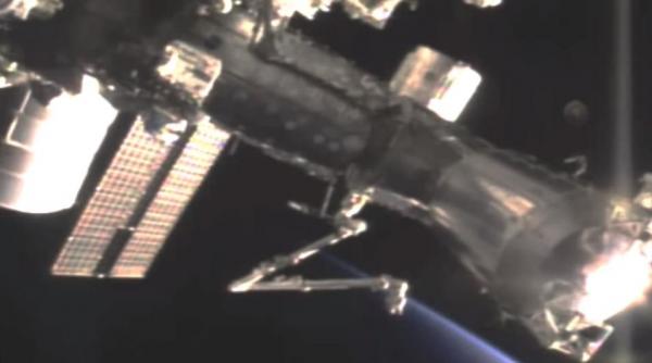 video exploziv ozn gigant filmat langa statia spatiala internationala momentul suprins de camerele de supraveghere ale statiei