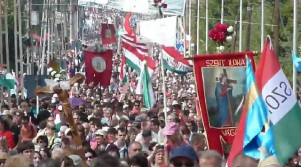 un batran a decedat in timpul pelerinajului de rusalii de la sumuleu ciuc