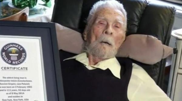 cel mai batran barbat din lume a murit la 111 ani