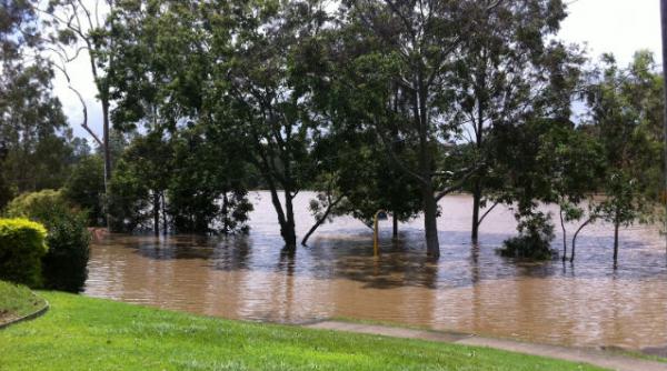 inundatii devastatoare in statul brazilian parana 9 oameni au murit cu cateva zile inaintea startului cm