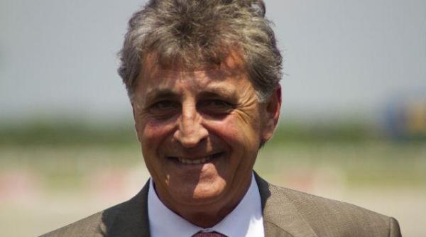 dusa romania si a elaborat un buget pentru aparare care sa ajunga la 2 din pib pana in 2016