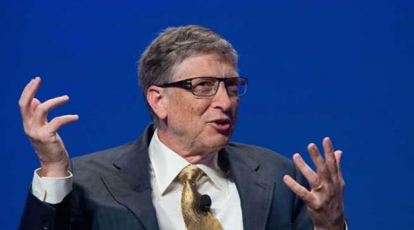 trei studenti romani se vor intalni cu bill gates ei au inventat o aplicatie numia smilestone