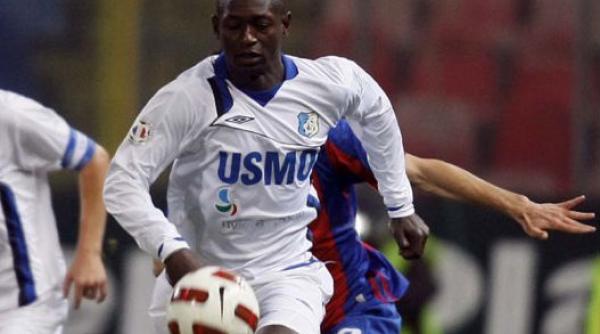 joaca la mondialul din brazilia dar au facut o si in romania care sunt cei cinci jucatori care au evoluat in liga i