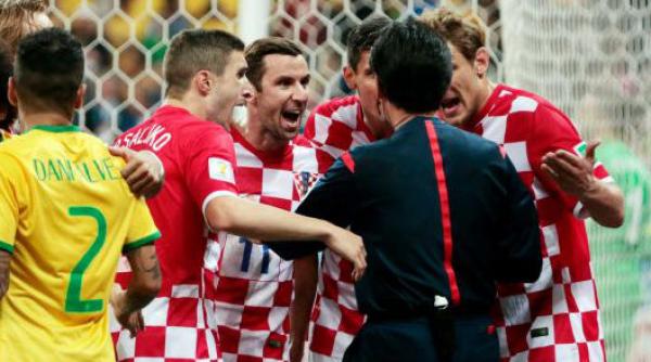 primul meci primul scandal