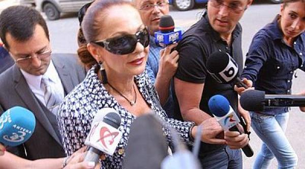 gabriela birsan si iuliana pusoiu urmarite penal cele doua judecatoare sunt acuzate de luare de mita