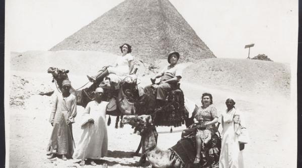 tanase cel din spatele nasului 7 o pictura finantata de constantin tanase se pastreaza intr o biserica vasluiana