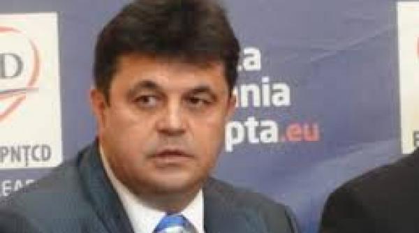 marian capatana retinut 24 de ore in cazul de trafic de influenta in care este inculpat si mircea basescu