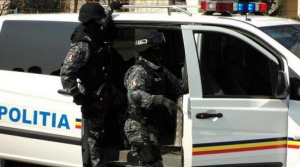 perchezitii dna la universitatea 1 decembrie 1918 din alba iulia persoane din fosta conducere acuzate de coruptie