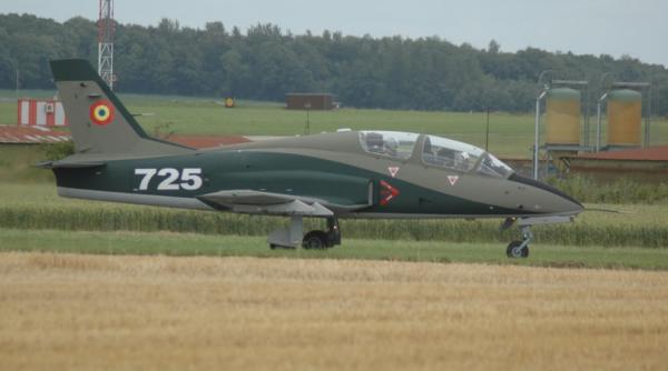 o aeronava iar 99 soim a aterizat fortat la baza aeriana de la boboc