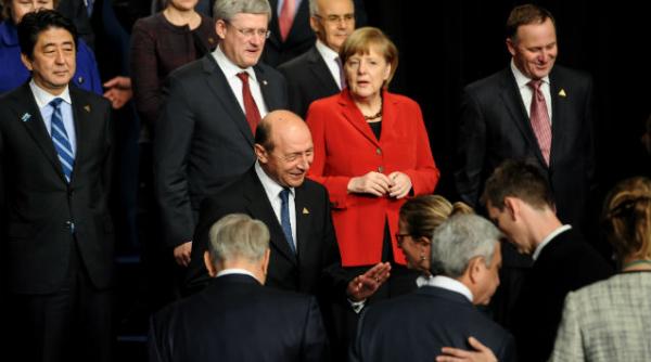 cine vor fi oamenii cheie ai uniunii europene cum poate evita basescu traian situatiile penibile la consiliul european