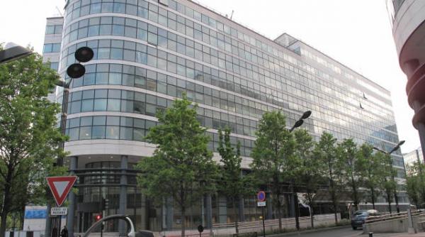 alstom la americani dar cu statul francez actionar principal culisele unei tranzactii record pe piata energiei