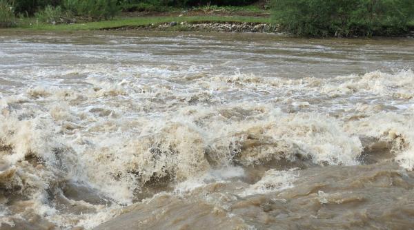 cod galben de inundatii in 15 bazine hidrografice si pe raurile din dobrogea