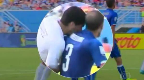 un norvegian a castigat echivalentul a 10 000 de lei pariind ca uruguayanul suarez va musca in meciul cu italia