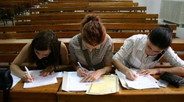 peste 30 de universitati din tara au desfiintat 120 de specializari lista programelor inchise