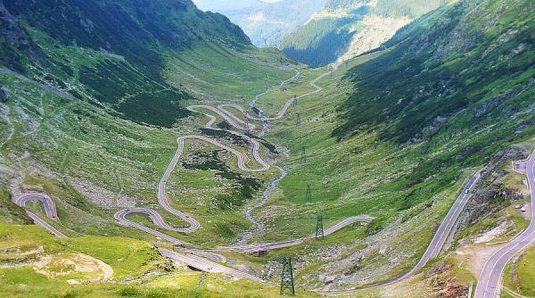 de maine se redeschide transfagarasanul care sunt portiunile de drum periculoase cu stationarea interzisa