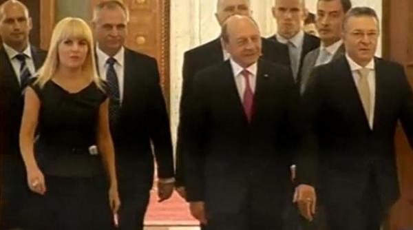 basescu chemat de udrea in parlament felicit pmp pentru rezultatul la alegeri
