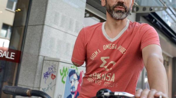 scuze de la politia din koln pentru un biciclist roman invalid