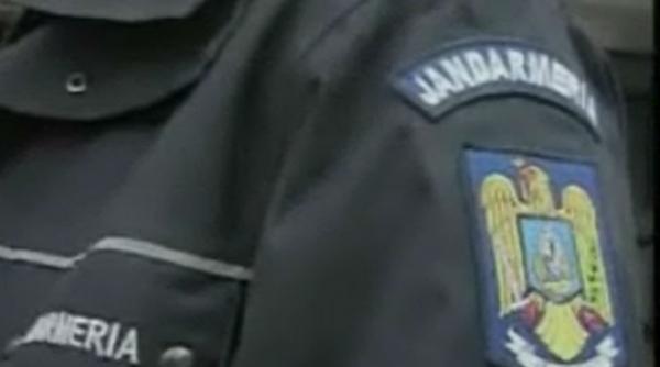 un fost jandarm din dej a fost gasit mort in casa de ce banuiesc vecinii ca s a spanzurat barbatul