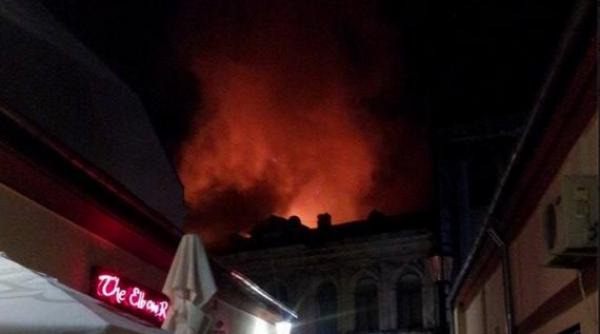 crima centru vechi incendiu