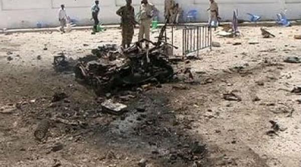 sase morti si 12 raniti intr un atac asupra parlamentului somalez