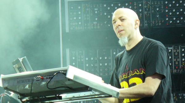 mesajul lui jordan rudess de la dream theater transmis fanilor din romania