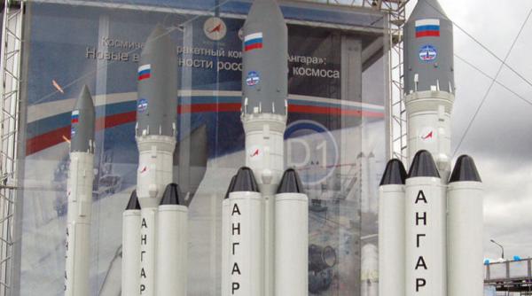 rusia a lansat cu succes racheta angara de noua generatie