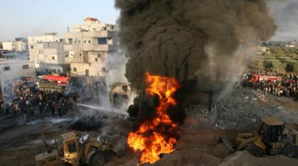 raidurile aeriene continua in fasia gaza 120 de palestinieni au fost ucisi