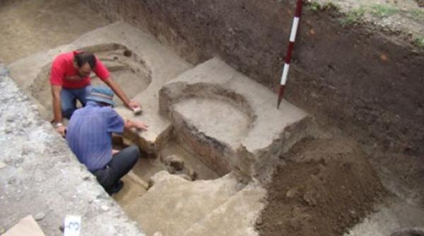 descoperire arheologica senzationala la galati dateaza din anul 300 asteptam cu nerabdare sa l dezgropam este remarcabil