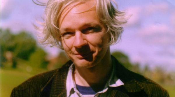 ordinul de arestare pe numele lui julian assange ramane valabil a decis un tribunal suedez