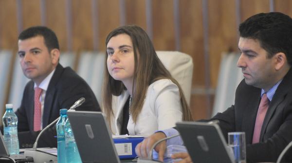 reducerea cas este sustenabila premierul ponta a facut apel la ministri sa mearga in legislativ in septembrie pentru a revota legea