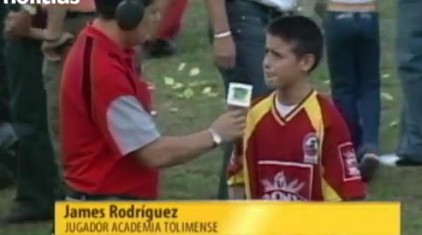 vezi ce goluri marca golgheterul mondialului brazilian pe cand avea 12 ani video