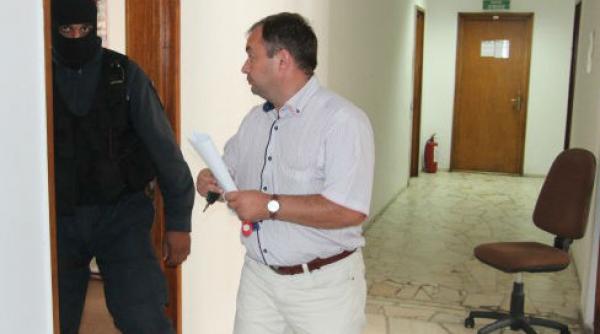 seful spp suceava cercetat sub control judiciar pentru trafic de influenta