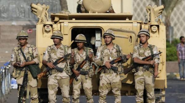 21 de soldati egipteni ucisi in urma uni atac terorist