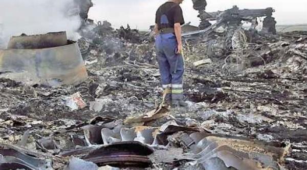 separatistii permit accesul expertilor la locul prabusirii cursei mh17 in schimbul unui armistitiu