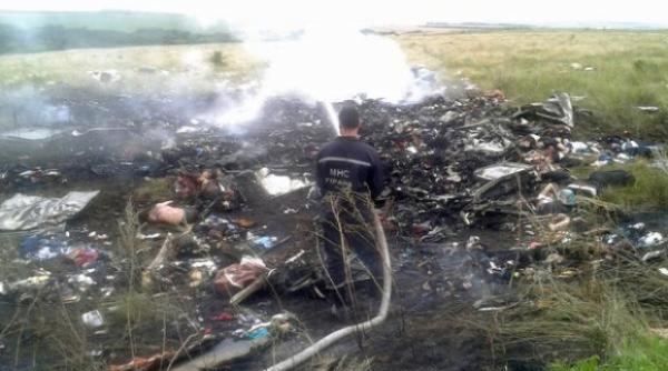 tragedia zborului mh17 niciun cadavru nu mai este la locul prabusirii