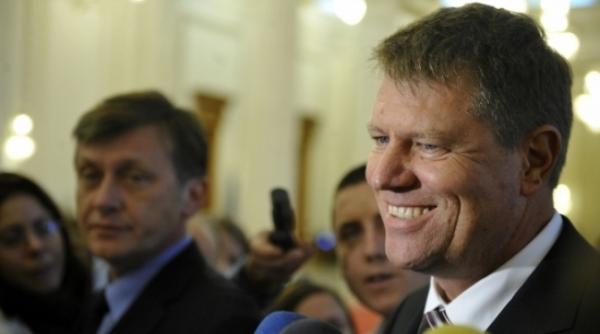 klaus iohannis a fost desemnat candidatul pnl la presedintie primind un numar de voturi aproape dublu fata de antonescu